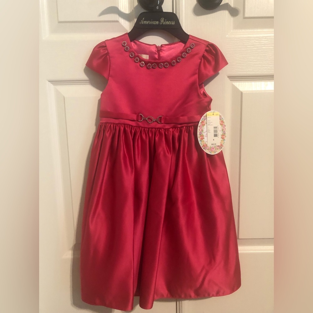 Beautiful - Elegant Fuschia! Size 6